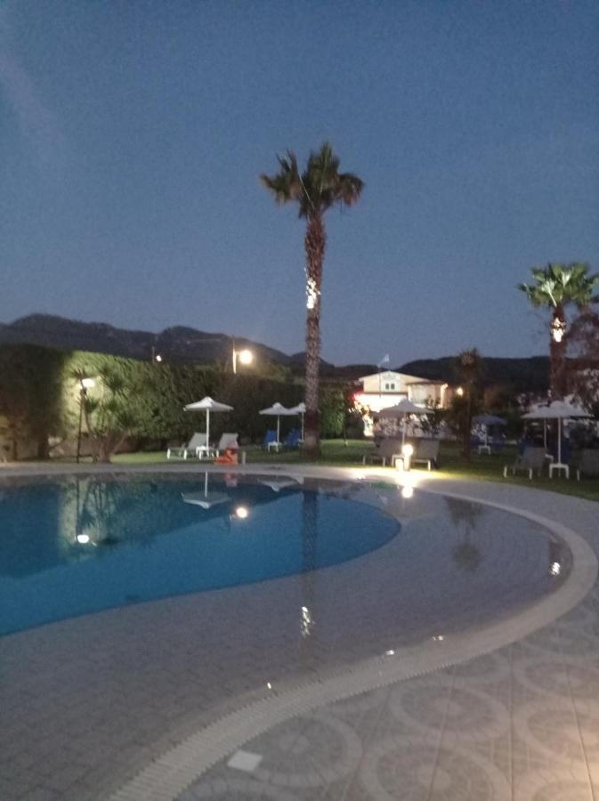 Ninos On The Beach Hotel Ρόδα Εξωτερικό φωτογραφία